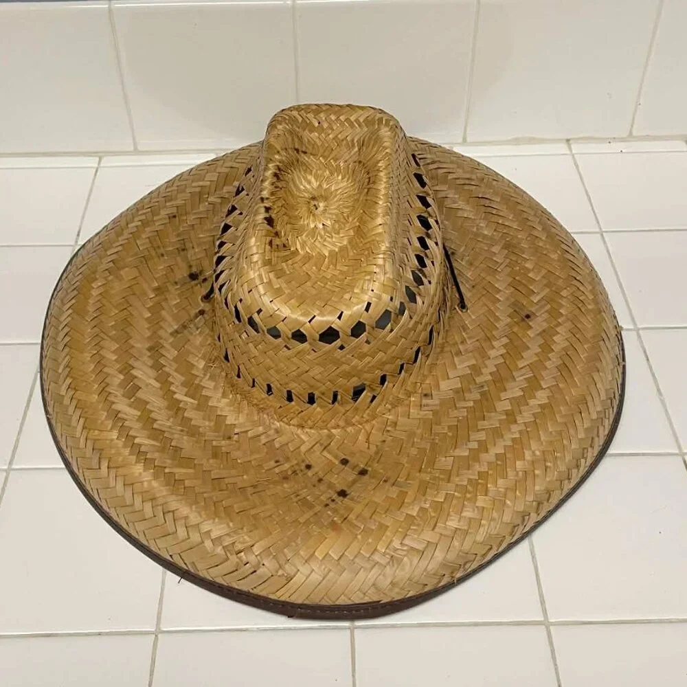 straw hat